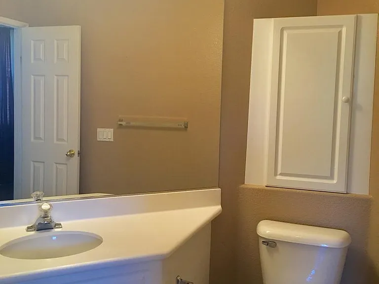 2nd bathroom