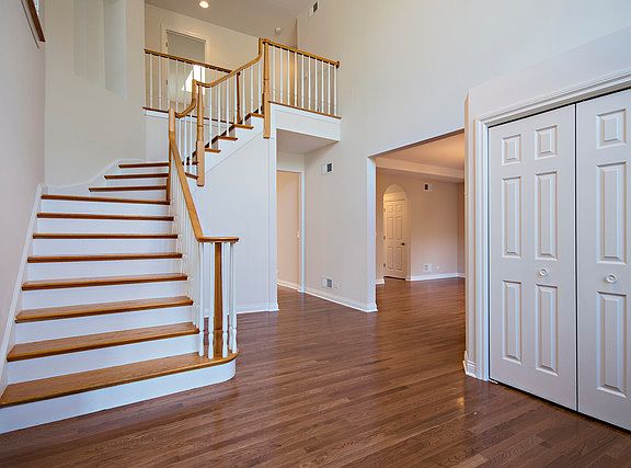 2nd image of 415 Cherry Creek Ln