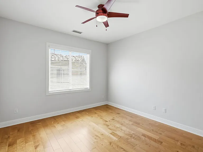11528 Verona Dr — Photo 38