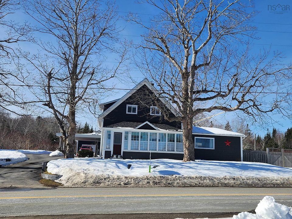 1st image of 327 Brighton Rd