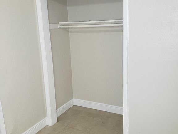 5th image of 234 Sidonia Ave APT 4