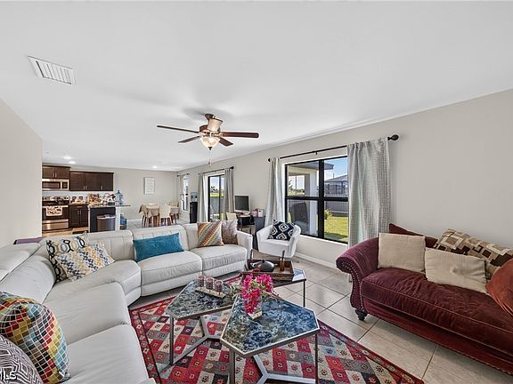 2nd image of 3903 NW 38th St