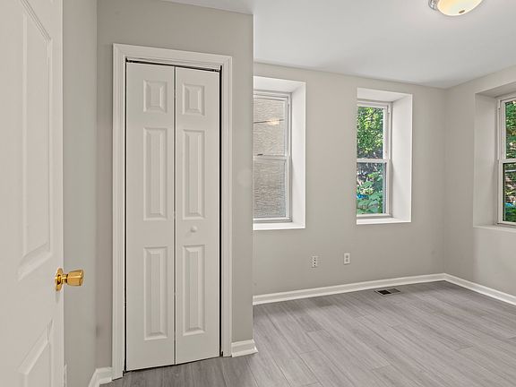 5th image of 1018 S 52nd St #1-A