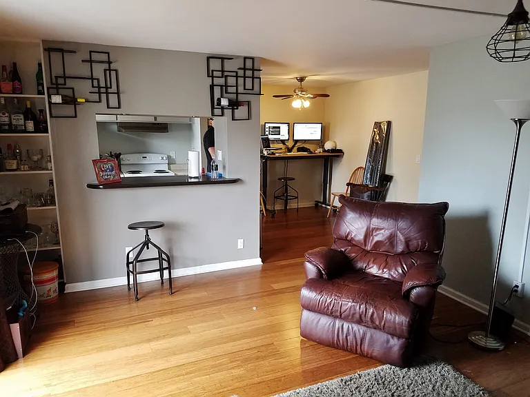 48 Paloma Ave #4 — Photo 9