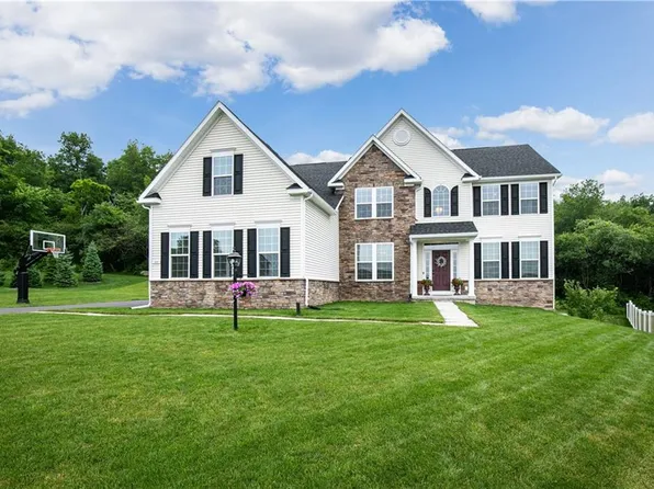 144 Brinan Fields Run, Manlius, NY 13104