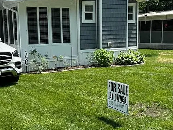 150 Chapel Rd #40, Wells, ME 04090
