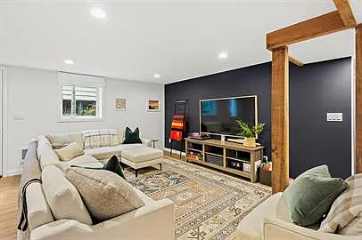 1114 N 77th St — Photo 4