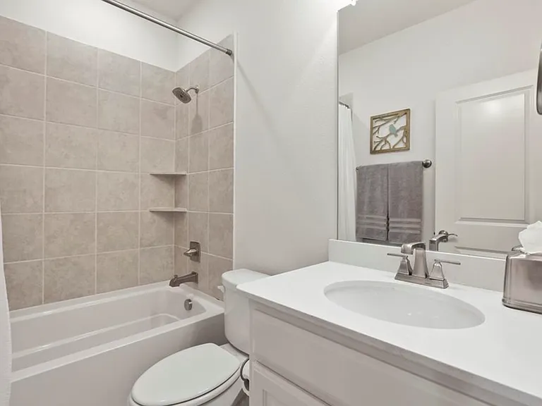 7113 Huckleberry Dr — Photo 8
