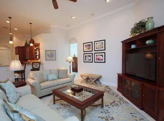 4th image of 19232 La Serena Dr