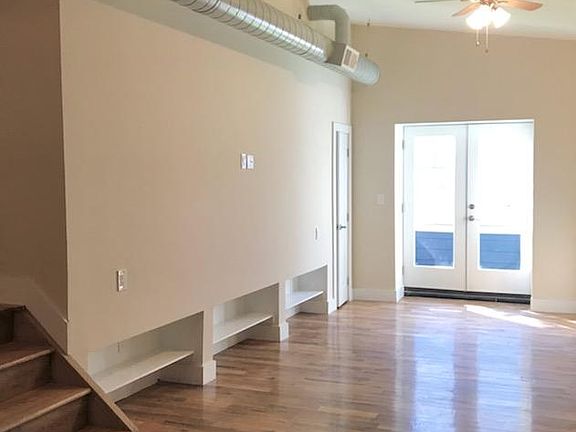 3rd image of 2315 Park Ave APT 2B