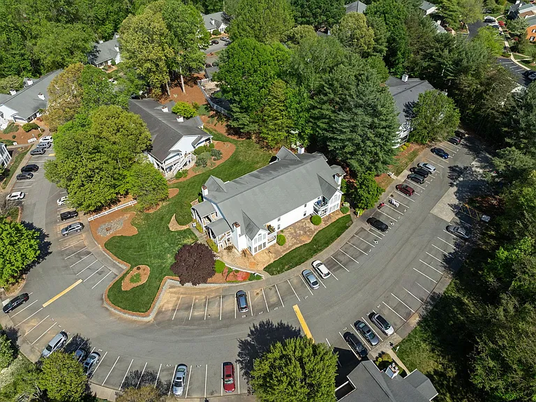 655 Balfour Rd — Photo 18