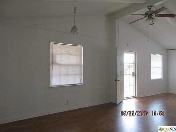 4th image of 1507 Karen Dr