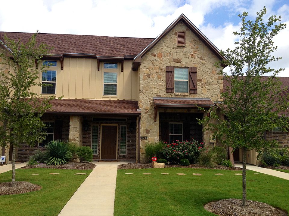 1st image of 512 Deacon Dr