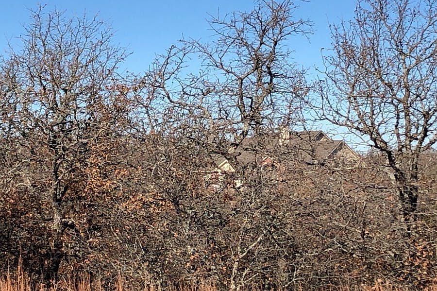 1st image of 832 Bluffs Ave