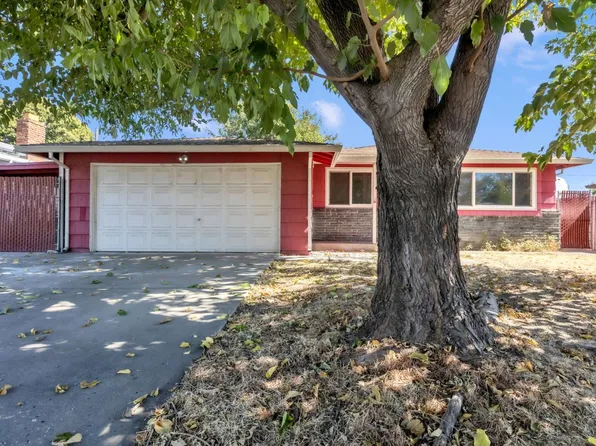 3266 Nareb St, Sacramento, CA 95838