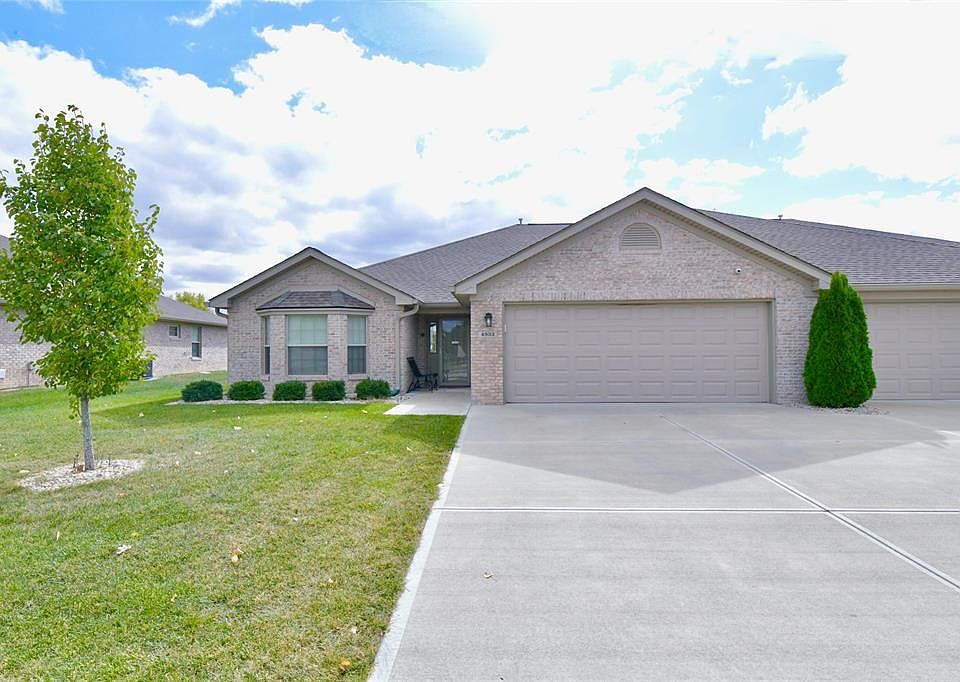 1st image of 4933 Coventry Park Cir