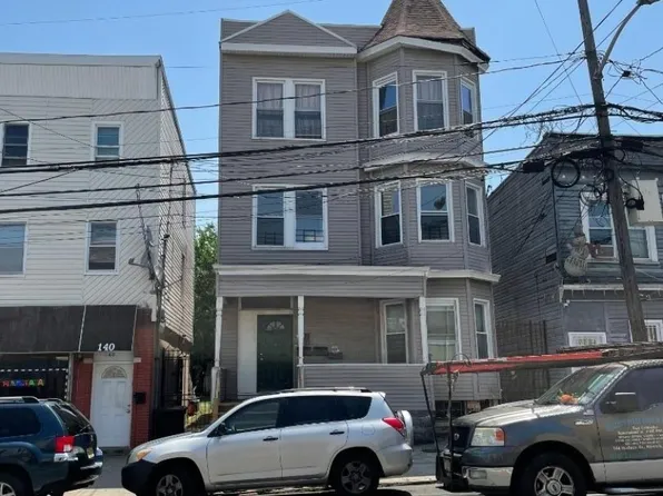 142 Hudson St APT 2, Newark, NJ 07103