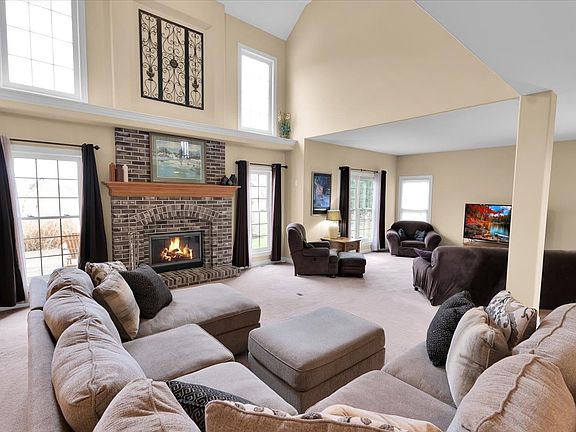 5th image of 415 Mallard Point Dr