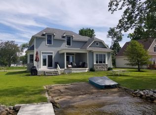 10107 N Holiday Point, Rome City, IN 46784