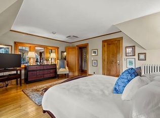 344 Summit Ave #301, Saint Paul, MN 55102