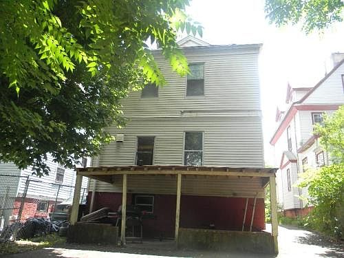 2nd image of 275 Mount Vernon Ave