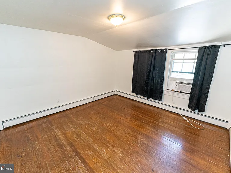 733 Camden Ave #B — Photo 41