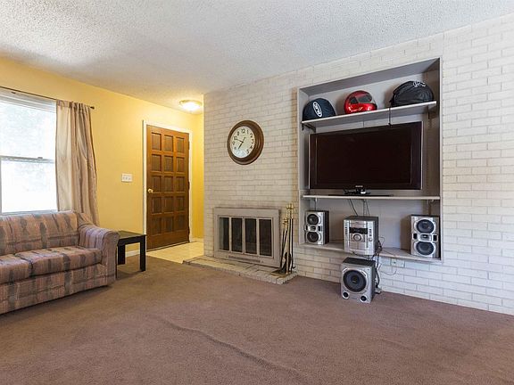 4th image of 430 S 53rd St