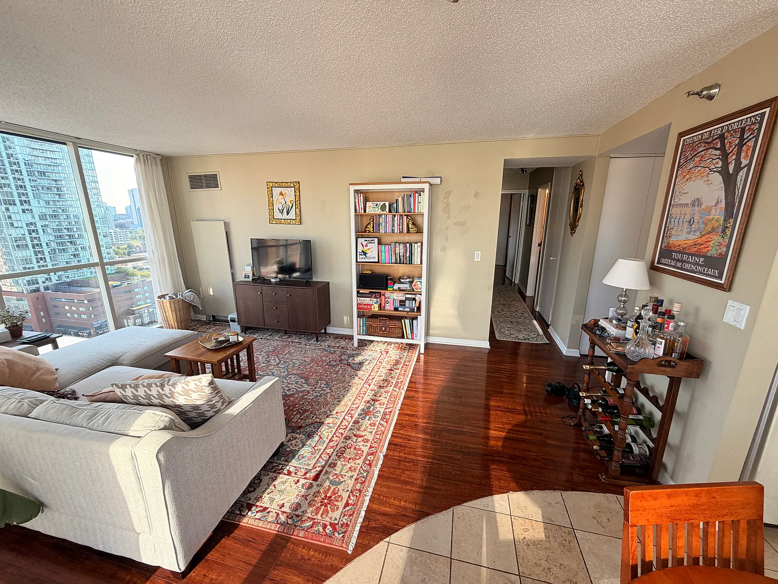 2 bed, 1100 sqft, $3,400 — Photo 4