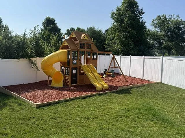 136 Alliance Ct — Photo 6