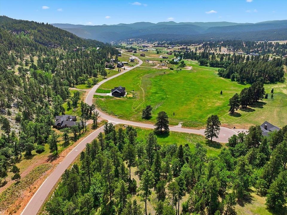 1st image of 7 Apple Springs Blvd