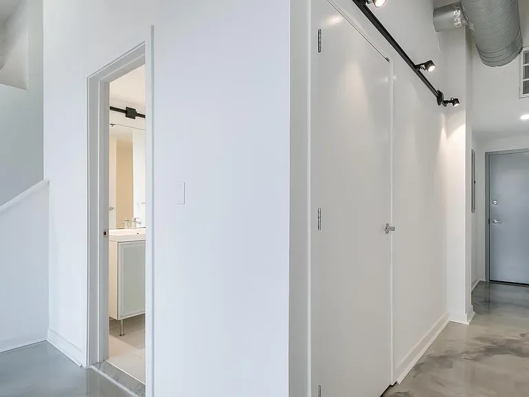 444 N 4th St #409 — Photo 18