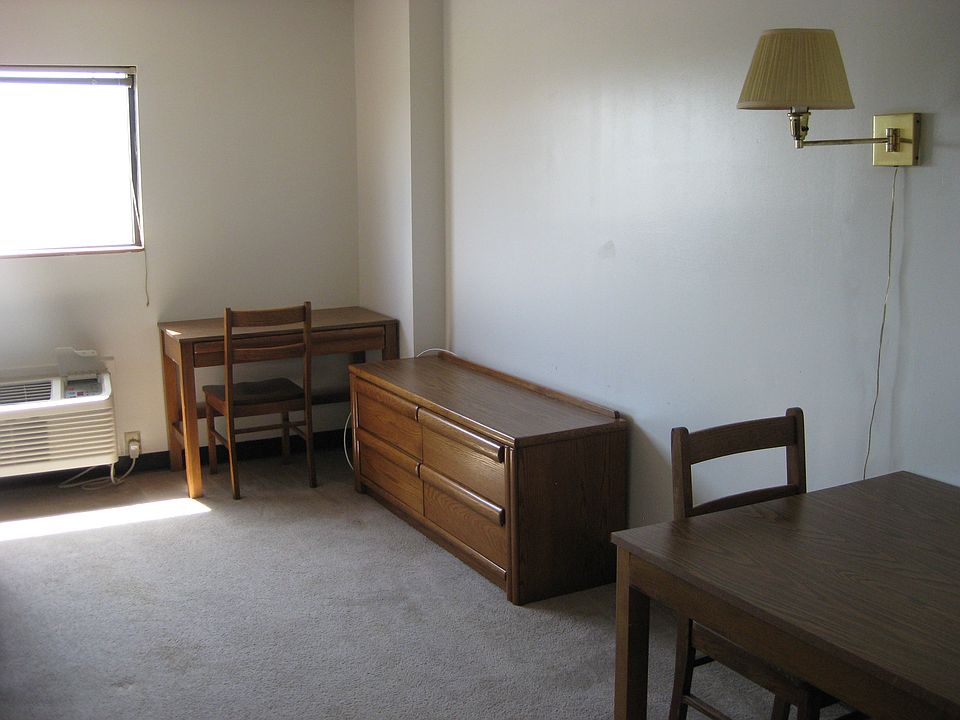 1st image of 364 W Lane Ave