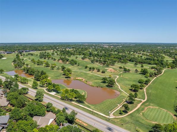 1218 Richmond Rd, Edmond, OK 73034