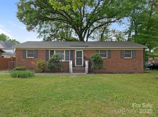 1100 Clawson Ct, Charlotte, NC 28209