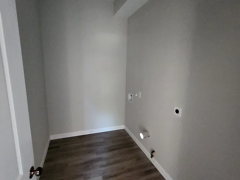3626 Sunbeam St — Photo 5