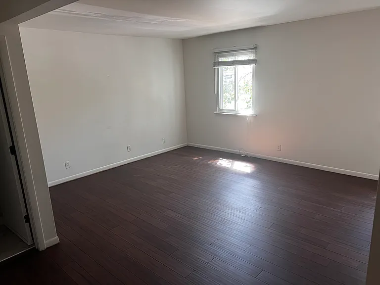 1900 Richard Jones Rd #X5 — Photo 12