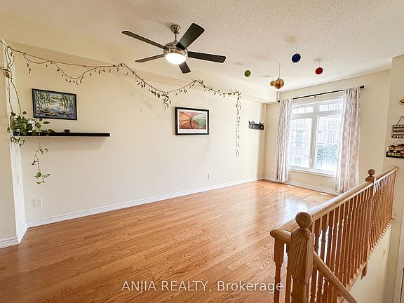 5th image of 16 Weidman Ln