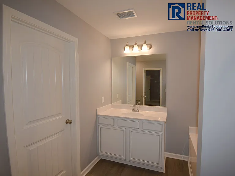 3513 Symphony Ln — Photo 10