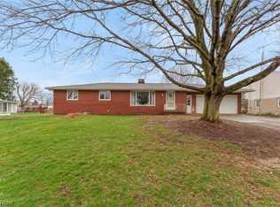 1709 Edmar St, Louisville, OH 44641