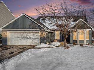 8489 Bryce Ct, Inver Grove Heights, MN 55076