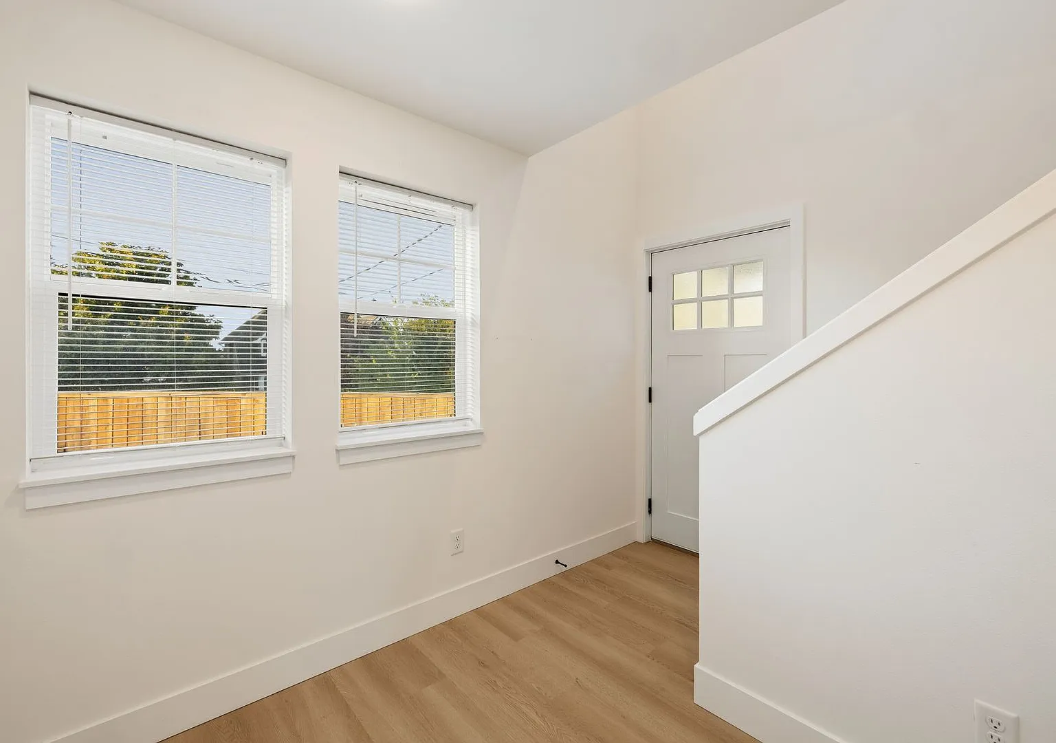 West Seattle New Construction Rental! — Photo 2