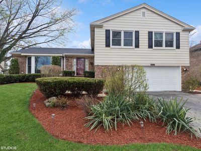 3907 Brett Ln, Glenview, IL, 60026