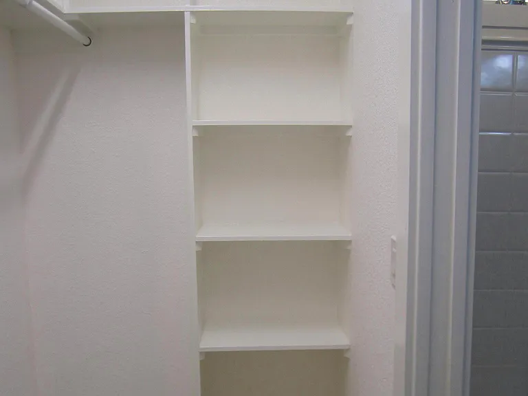 Walk-in closet