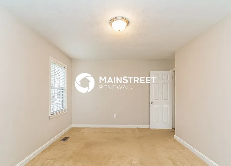 212 Meadowview Dr — Photo 14