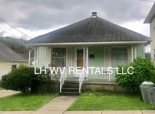209 Hudson Ave, Weirton, WV 26062