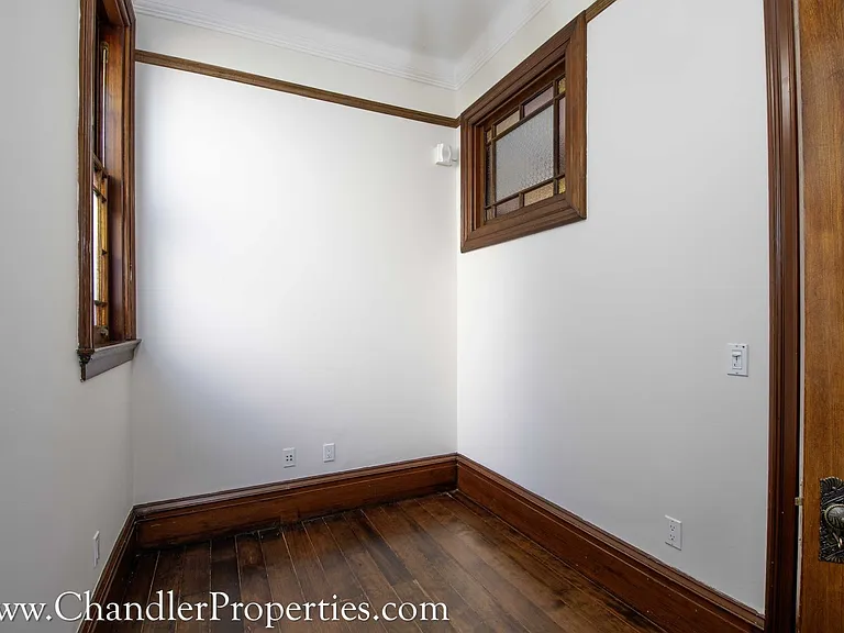 924-934 Divisadero St — Photo 13