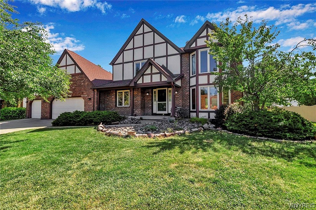 8 Larsen Ln, Buffalo, NY 14224 Zillow