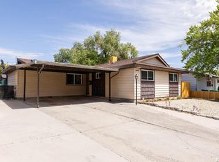 2670 Lennox Ln, Sparks, NV 89431