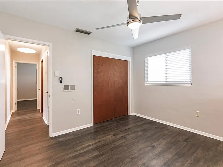 1720 Colleen St — Photo 21