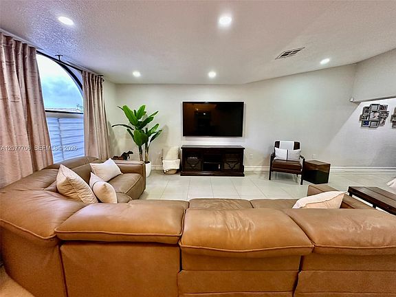 4th image of 9021 NW 150th Ter